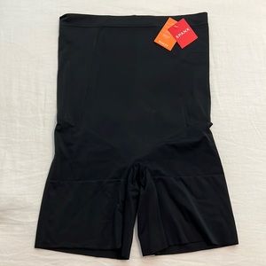 High Waisted Spanx - Size 2x